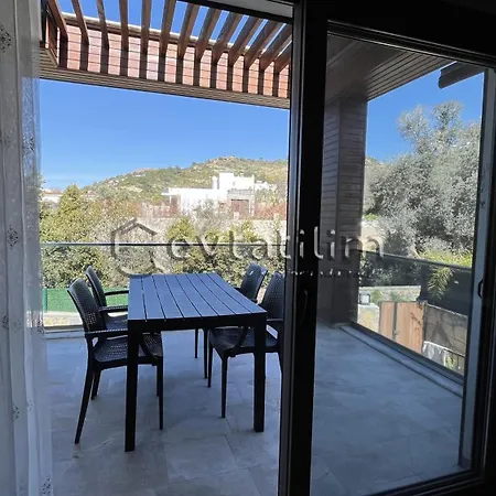 Villa Golden By Evtatilim Dirmil Yalikavak *